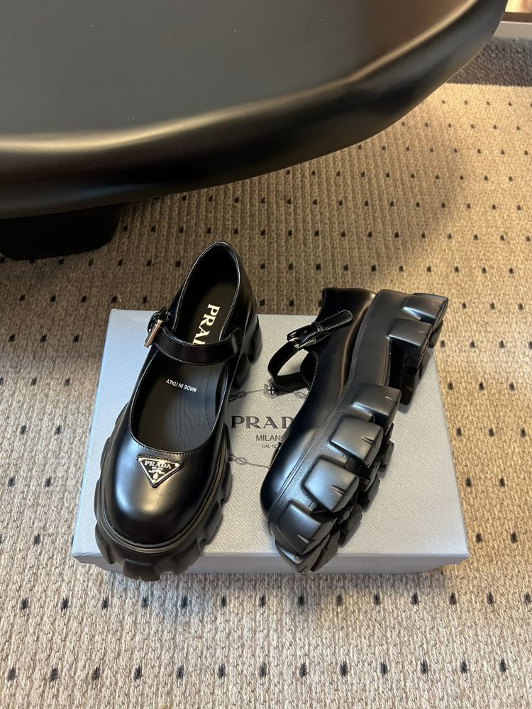 Туфли женские на платформе фото 4