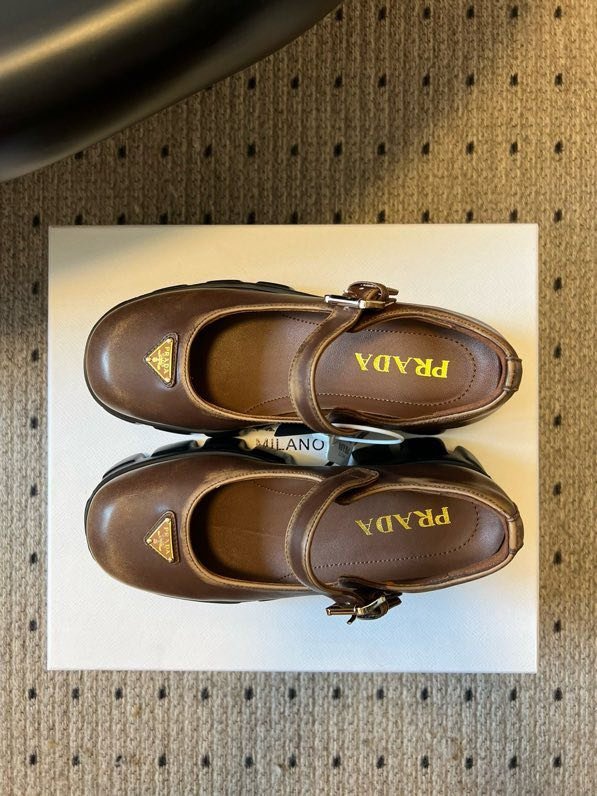 Shoes women's on platform фото 4