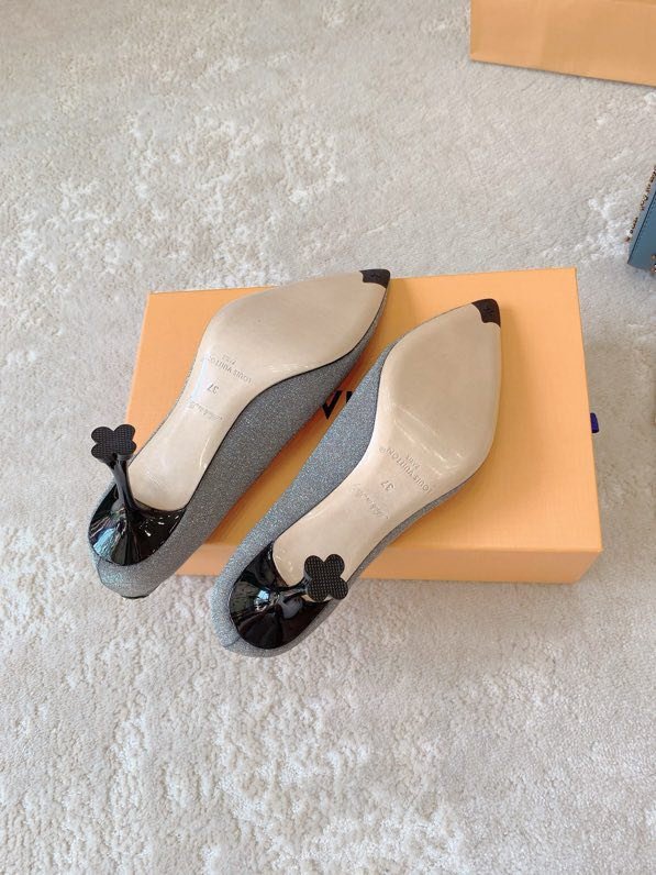 Туфли женские на среднем каблуке фото 2