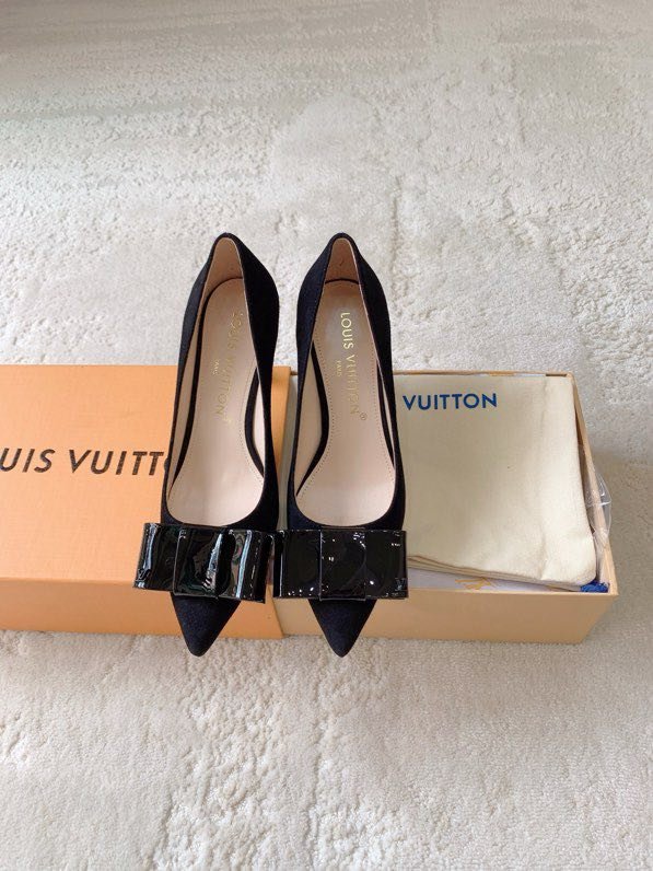 Туфлі жіночі на середньому підборах фото 4