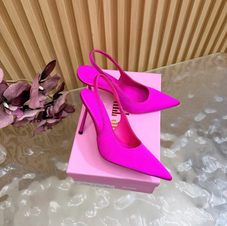 Туфли женские на высоком каблуке