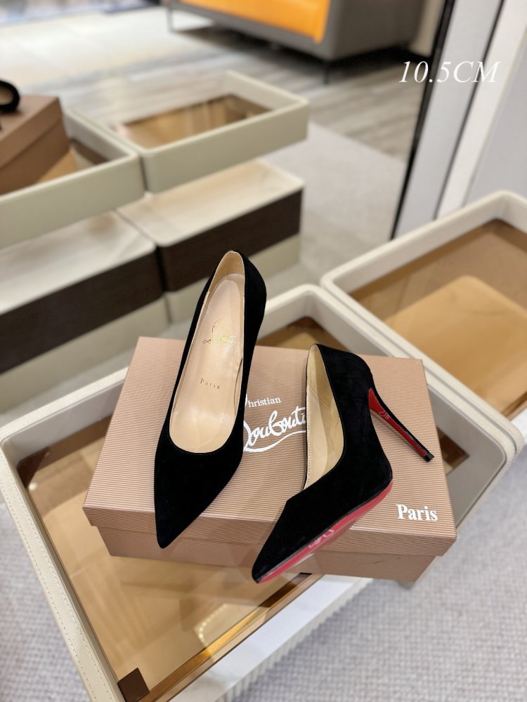 Shoes women's on high heel