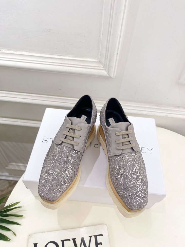 Shoes women's with rhinestones