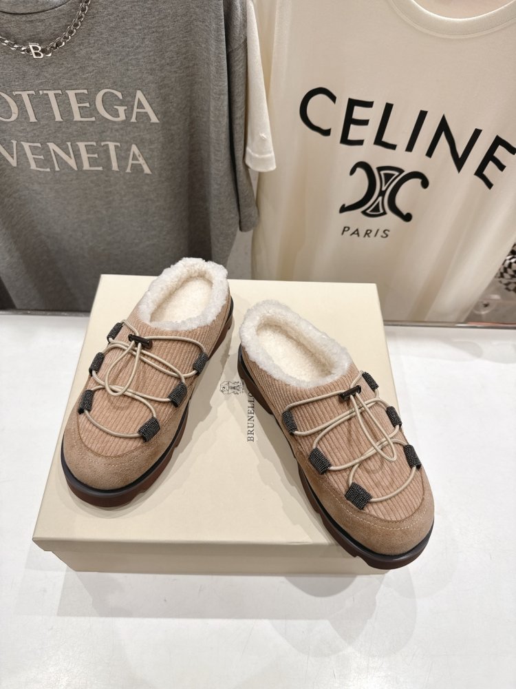 Shoes women's winter on fur фото 2