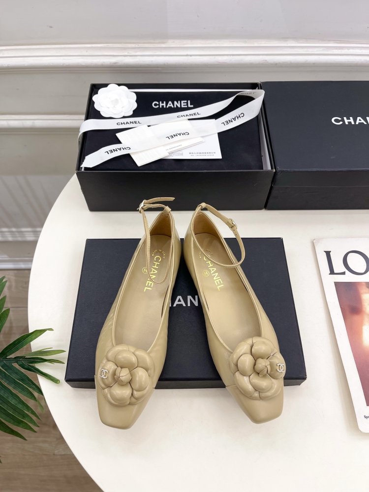 Туфли женские