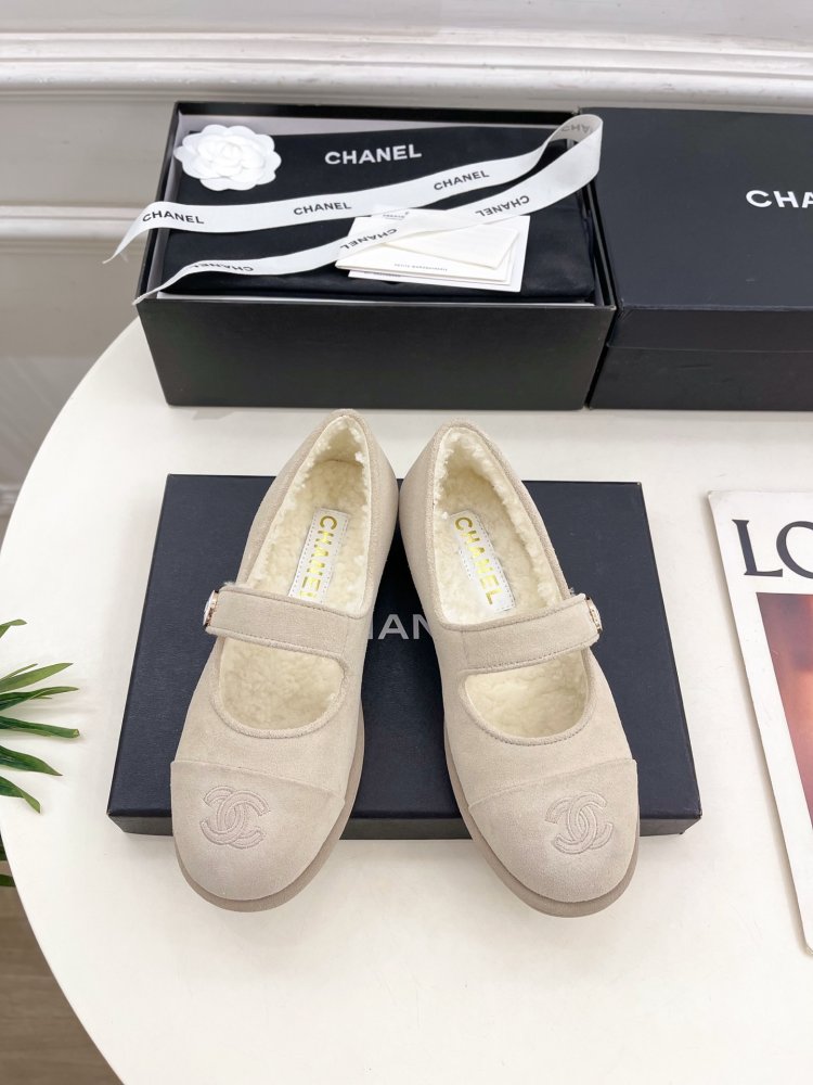 Туфли женские