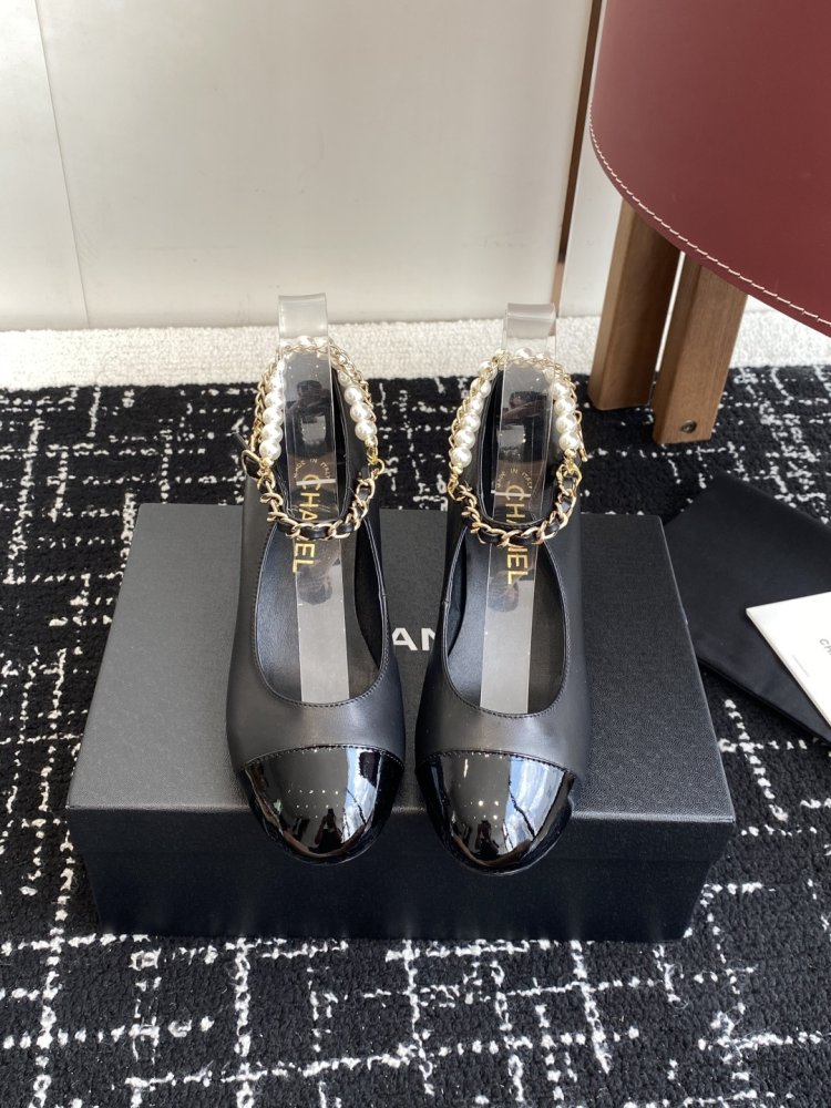 Туфли женские