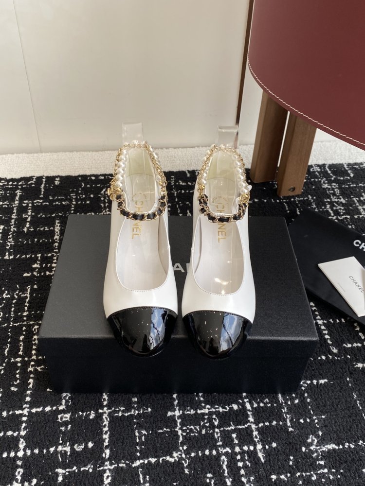 Туфли женские