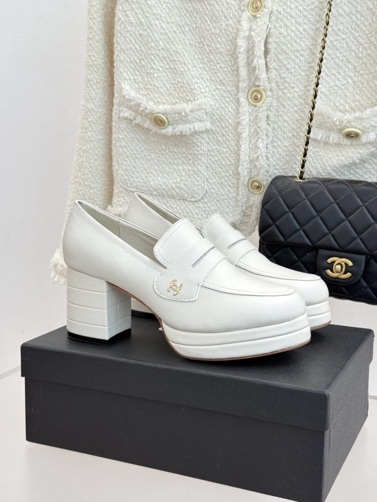 Туфли женские