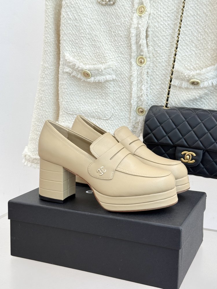 Туфли женские