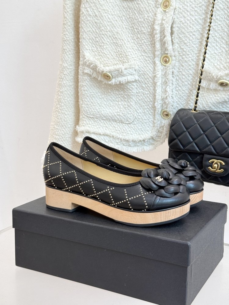 Туфли женские