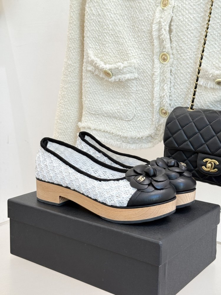 Туфли женские