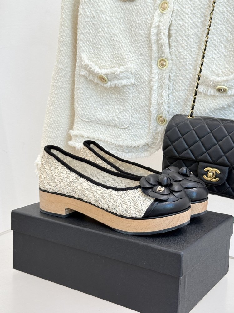 Туфли женские