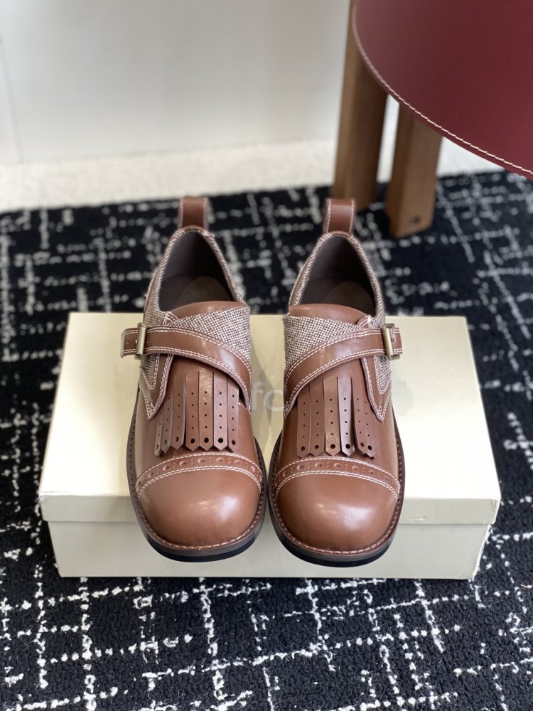 Туфлі жіночі