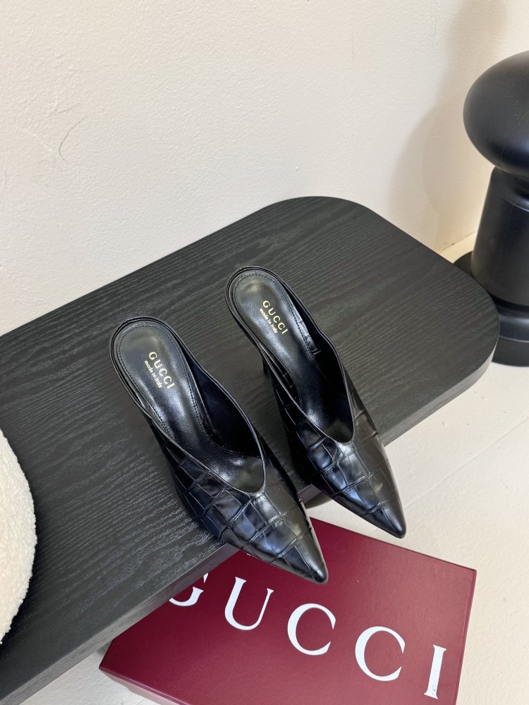 Туфли женские