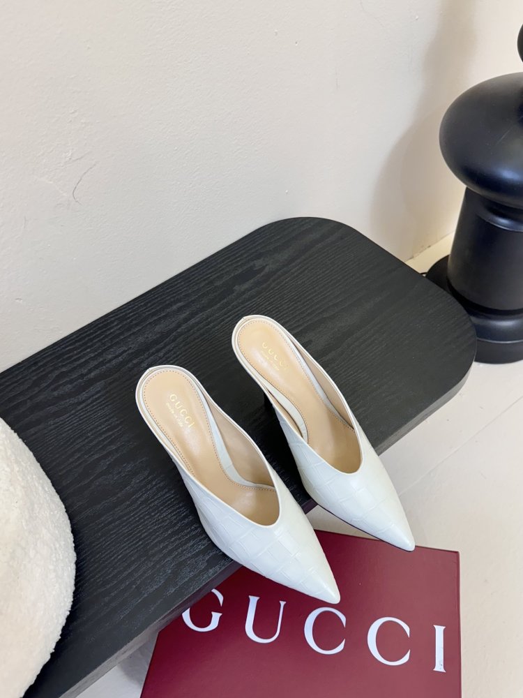 Туфли женские