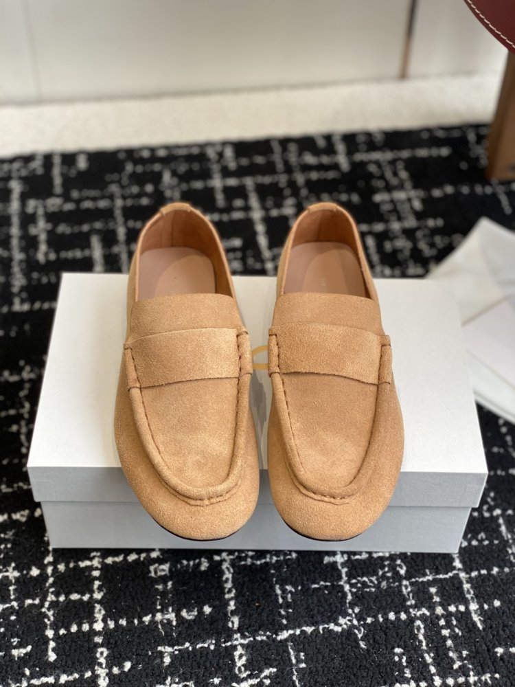 Туфли женские