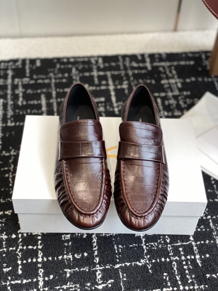 Туфли женские