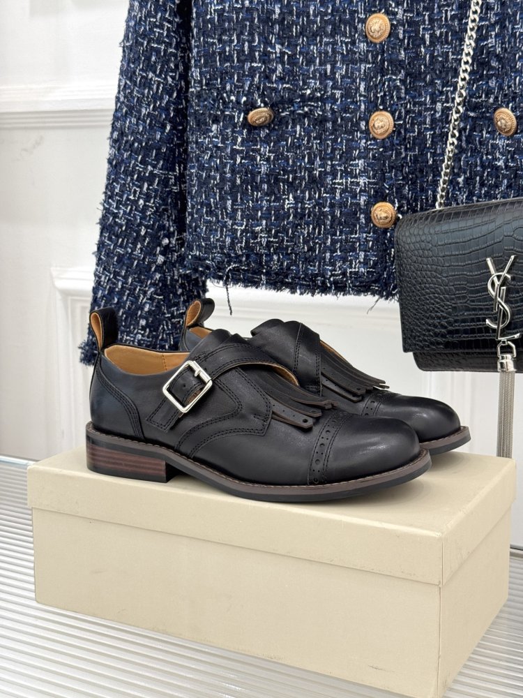 Туфлі жіночі