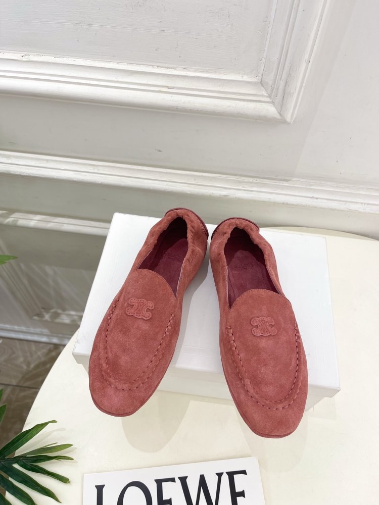 Туфлі жіночі