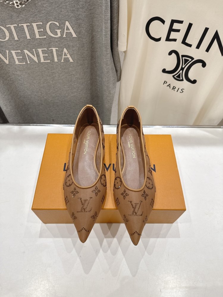 Туфли женские