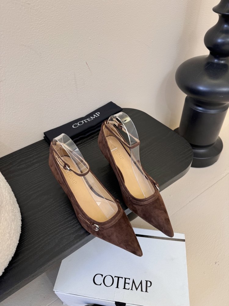 Туфлі жіночі