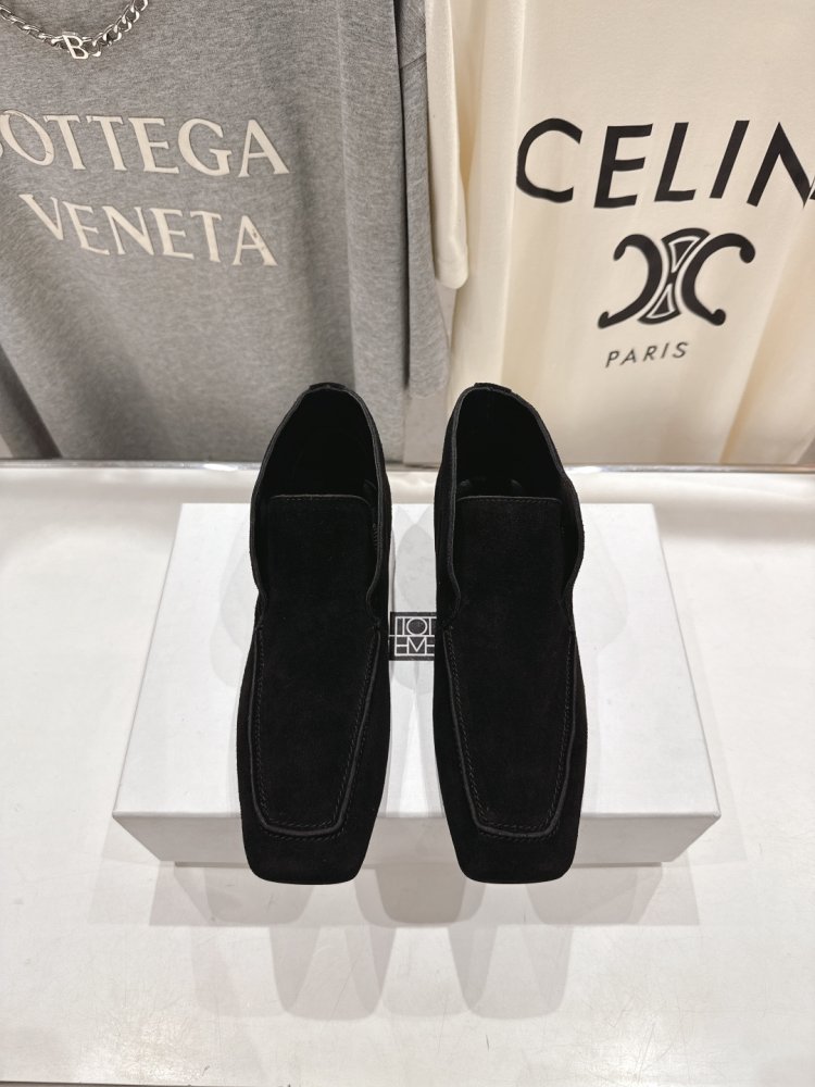 Туфли женские