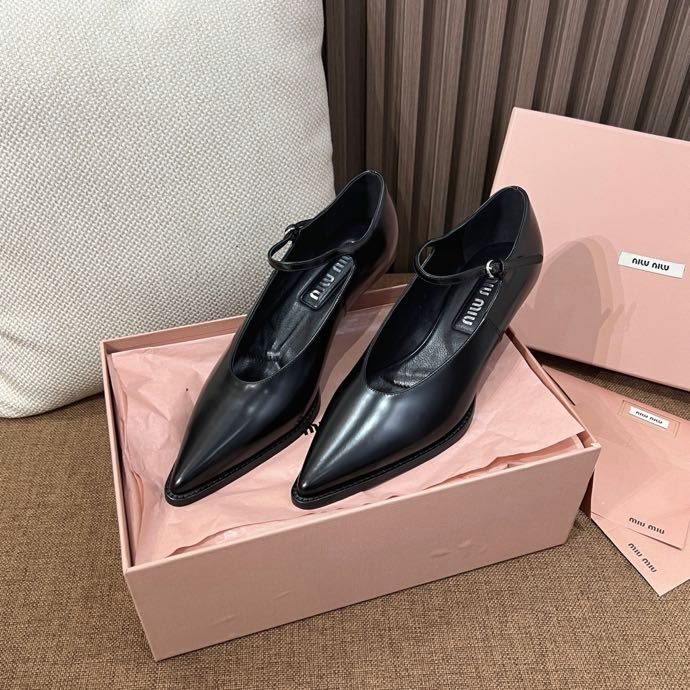 Туфли женские