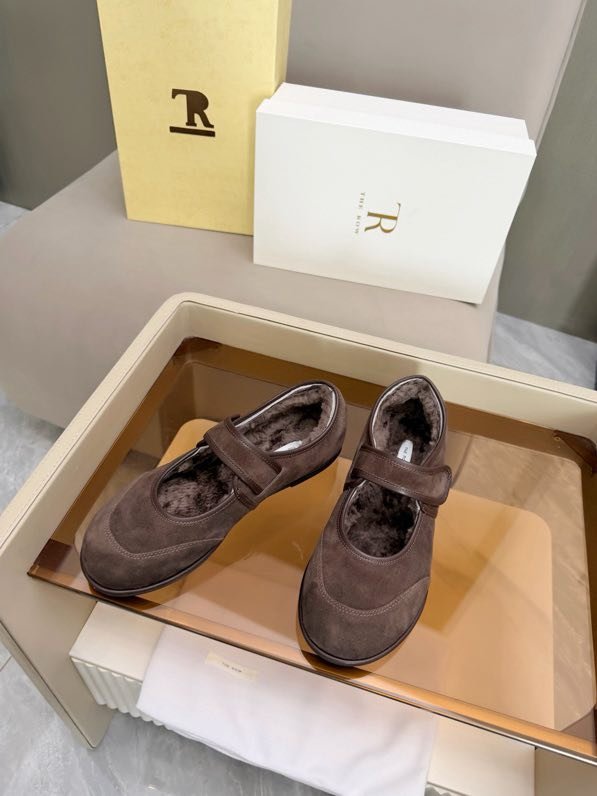 Туфли женские