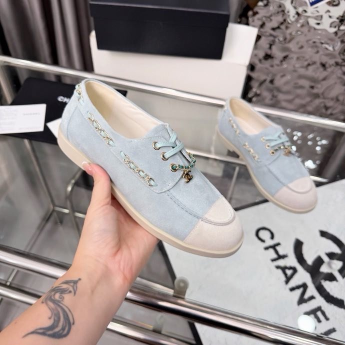 Туфли женские