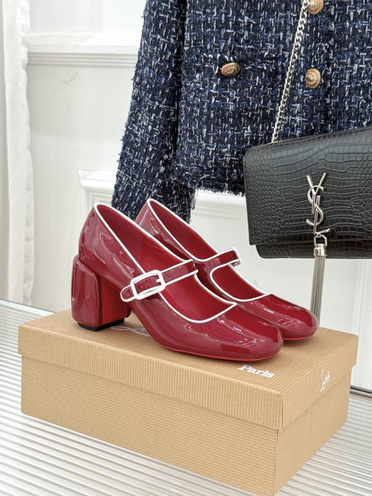 Туфли женские