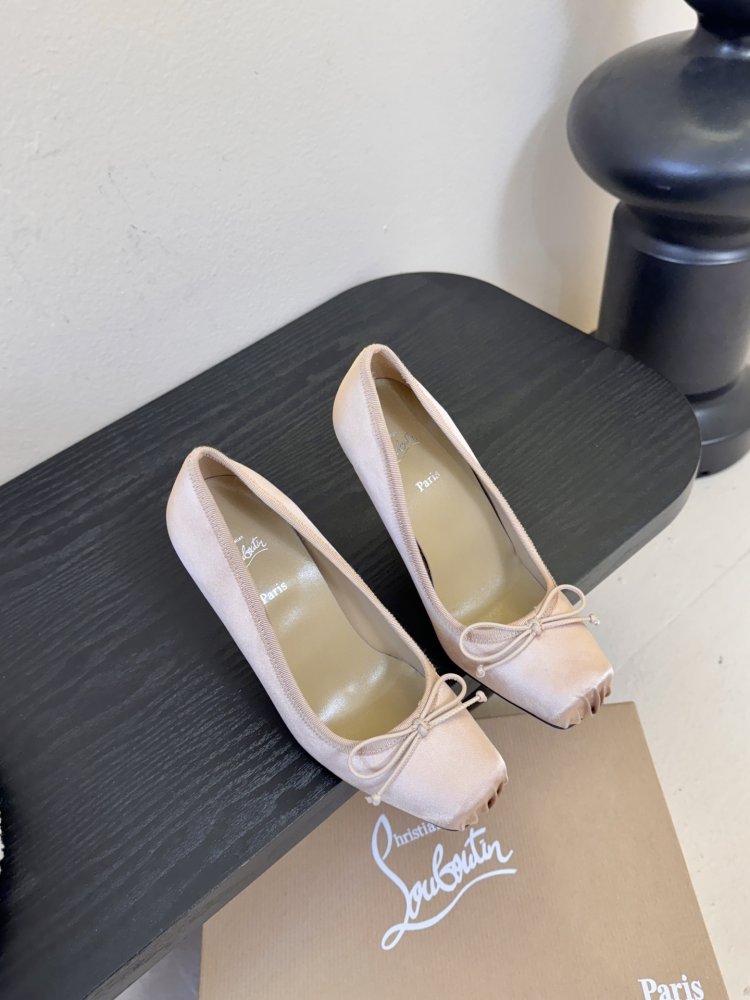 Туфли женские