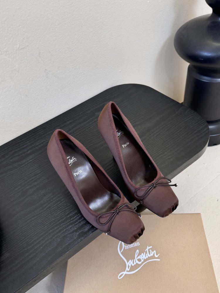 Туфли женские