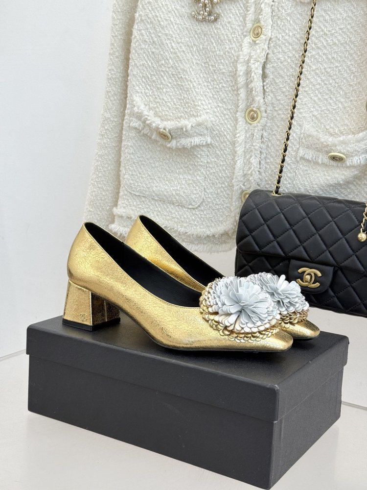 Туфлі жіночі