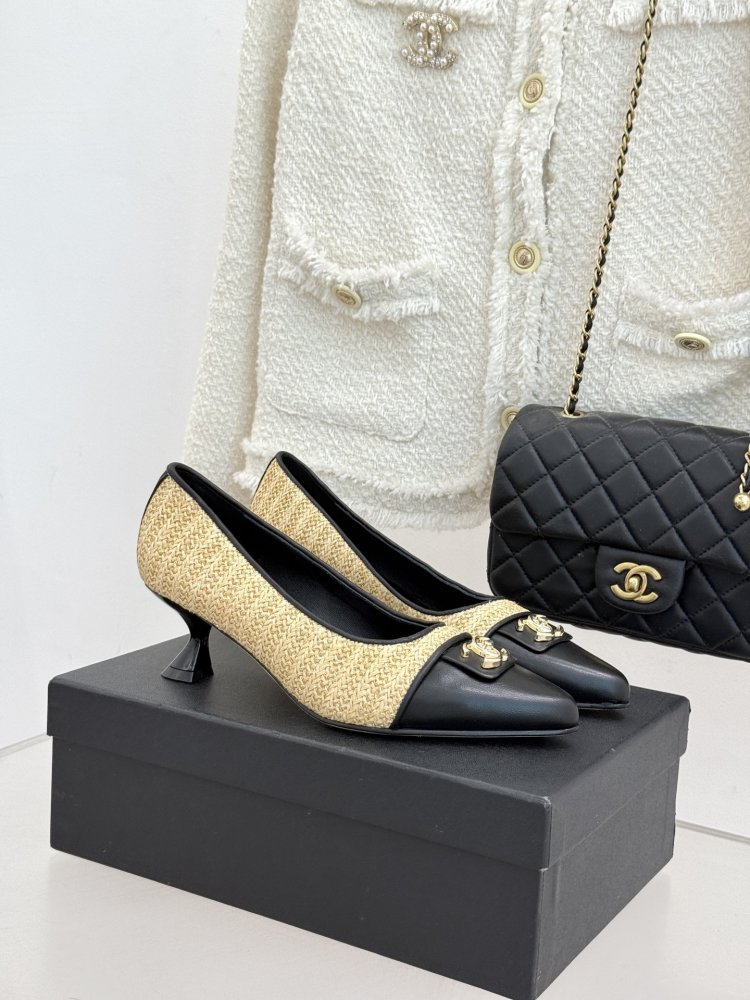 Туфлі жіночі