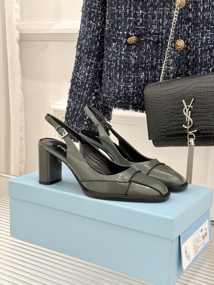 Туфли женские