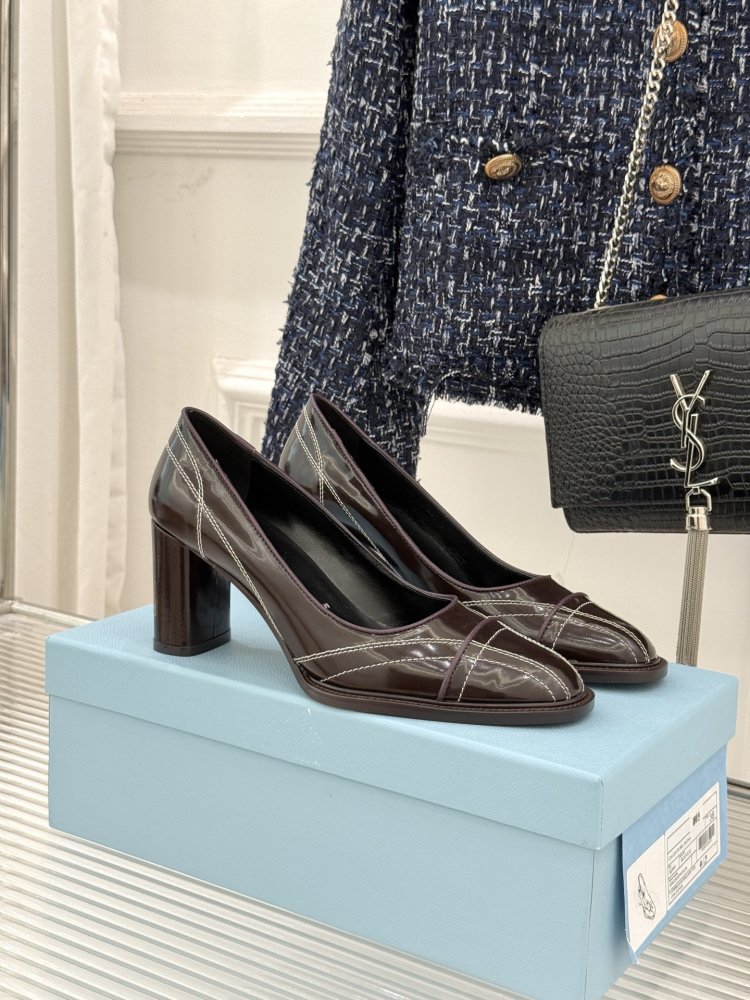 Туфли женские