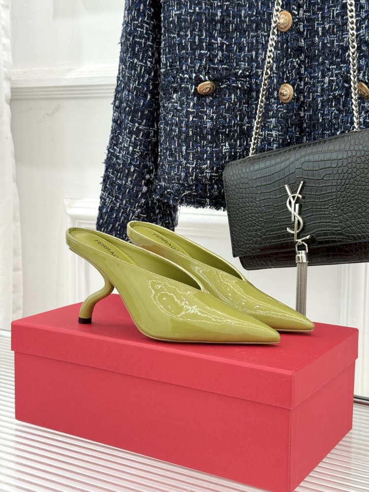 Туфли женские