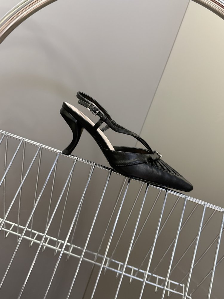 Туфли женские