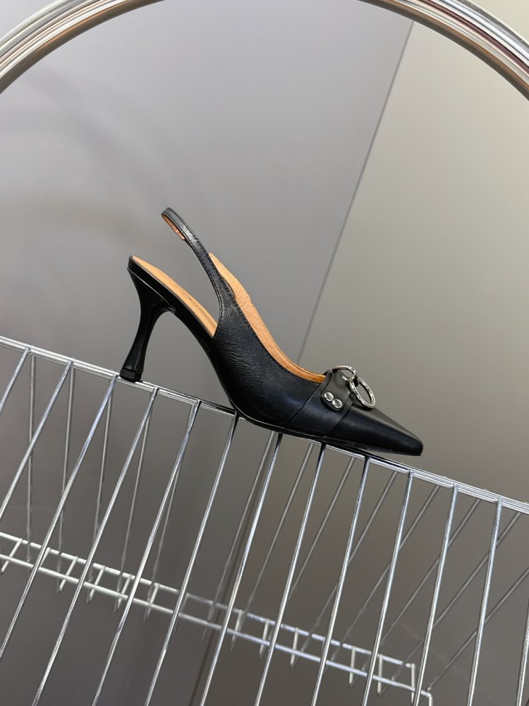 Туфли женские