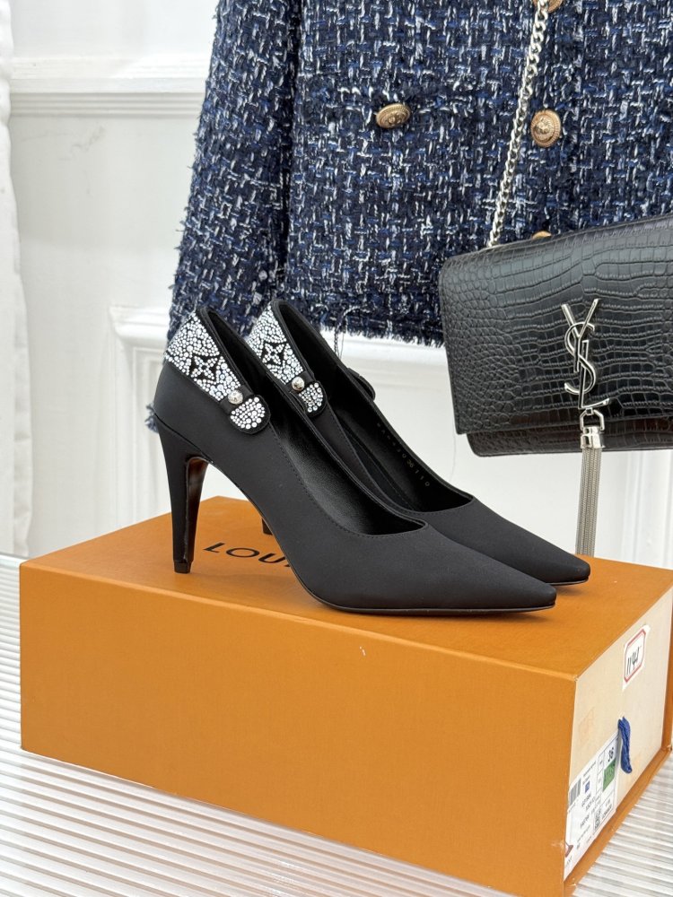 Туфли женские