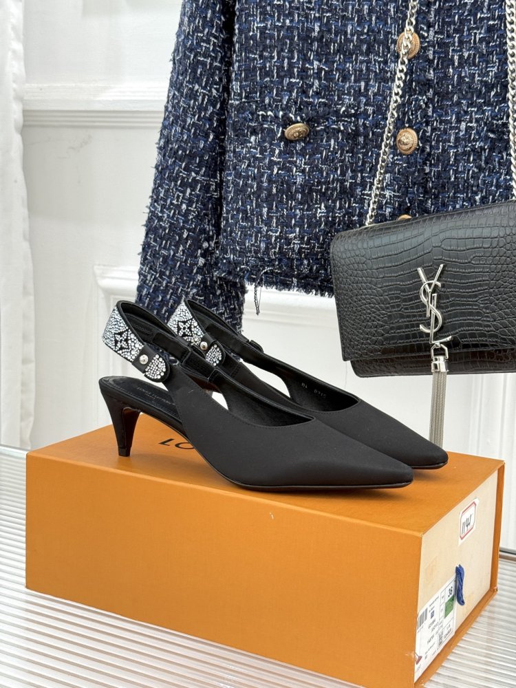 Туфли женские