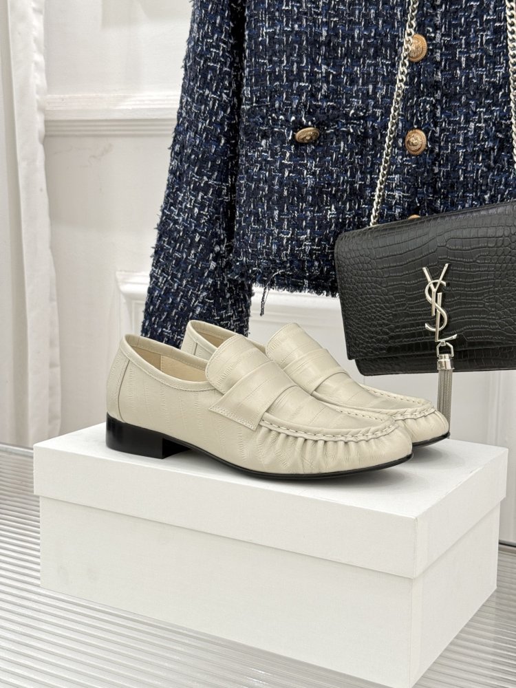 Туфли женские