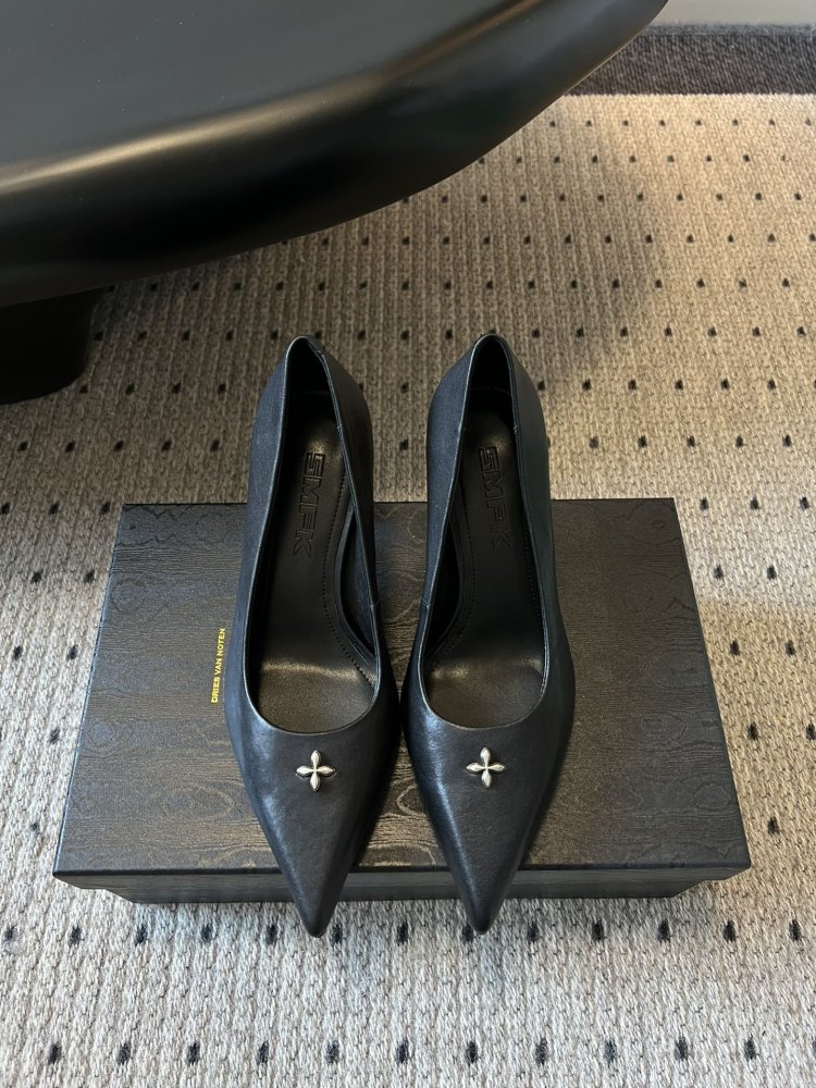 Туфли женские