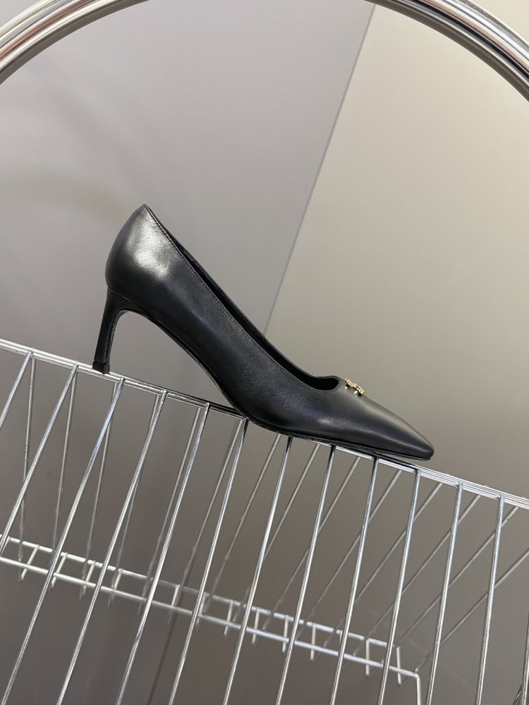 Shoes women's