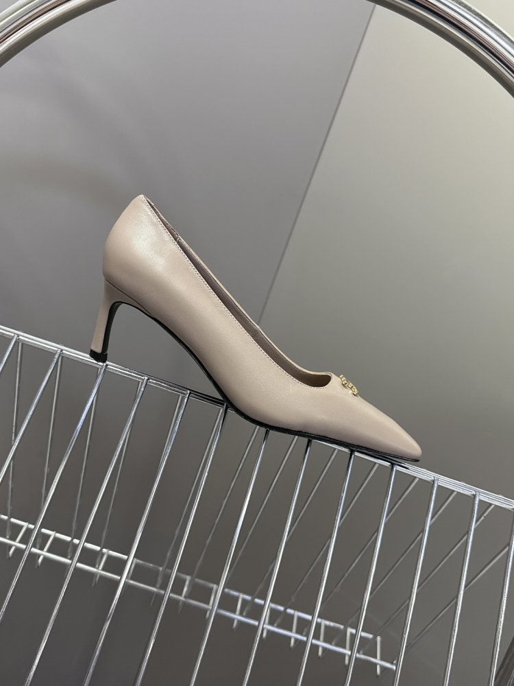 Shoes women's