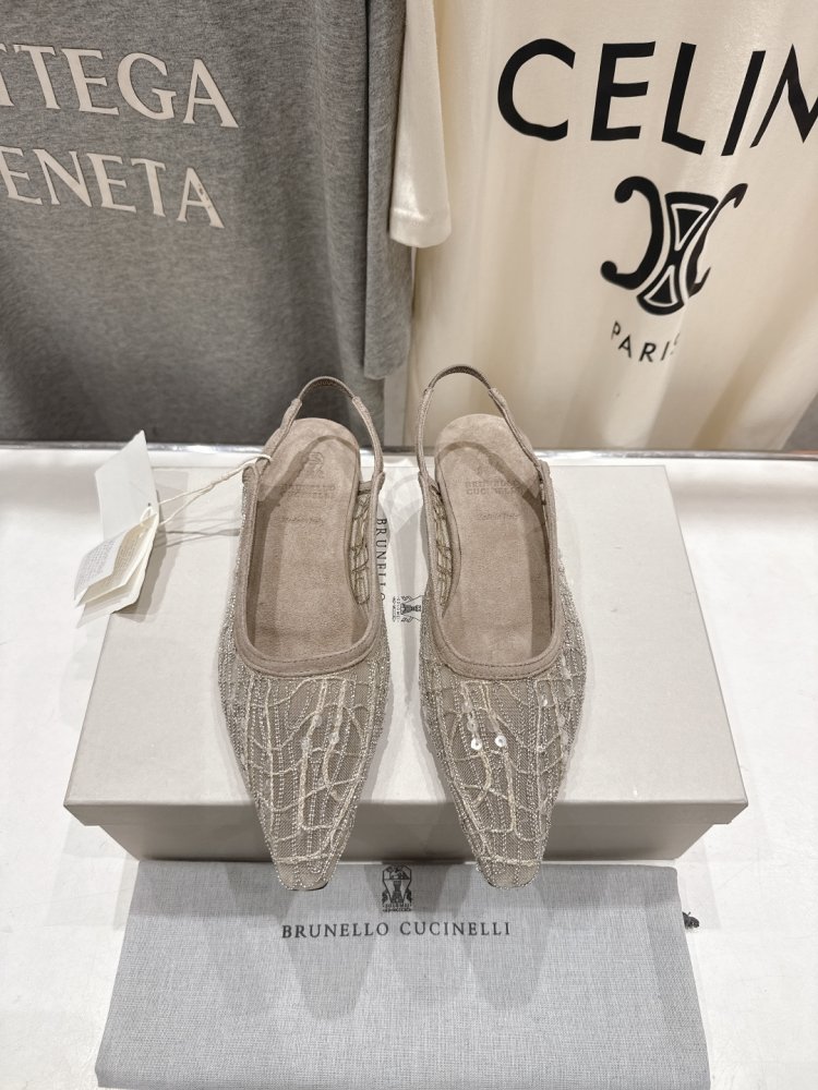 Shoes women's