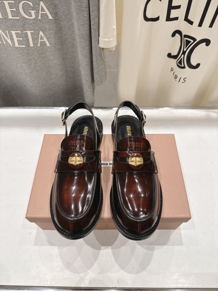Shoes women's