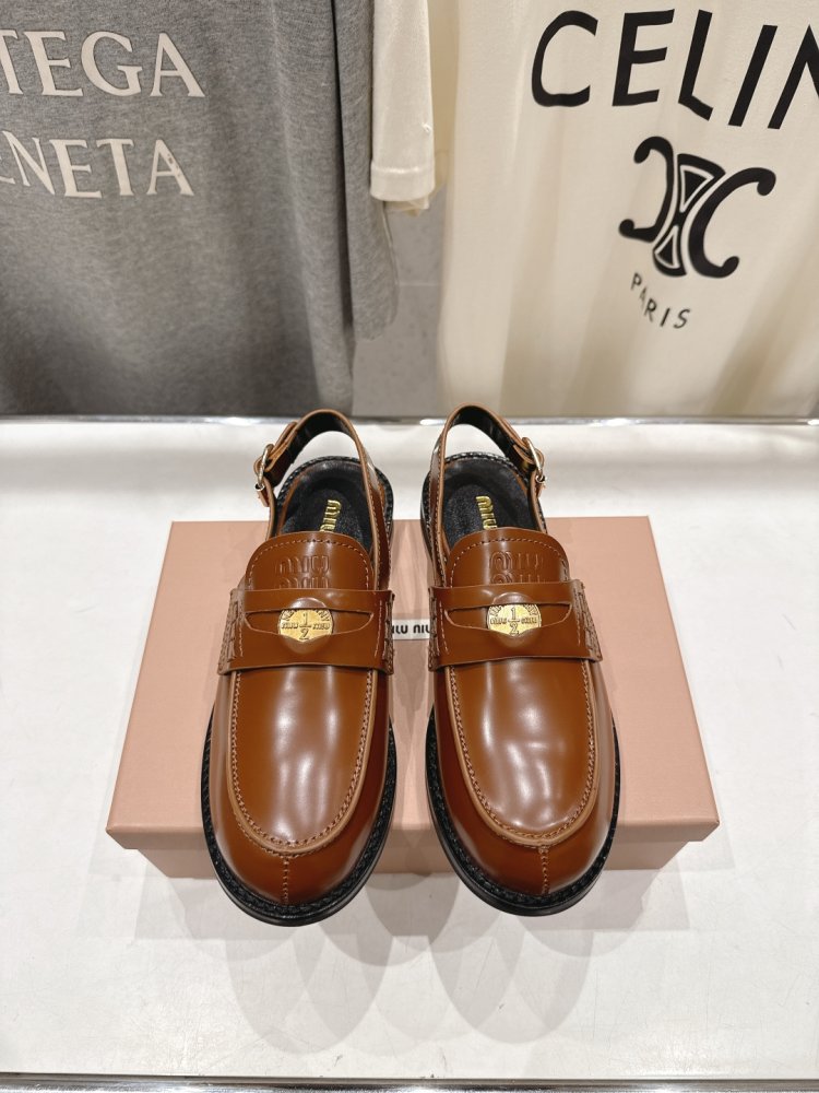 Shoes women's