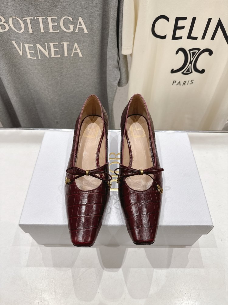 Shoes women's